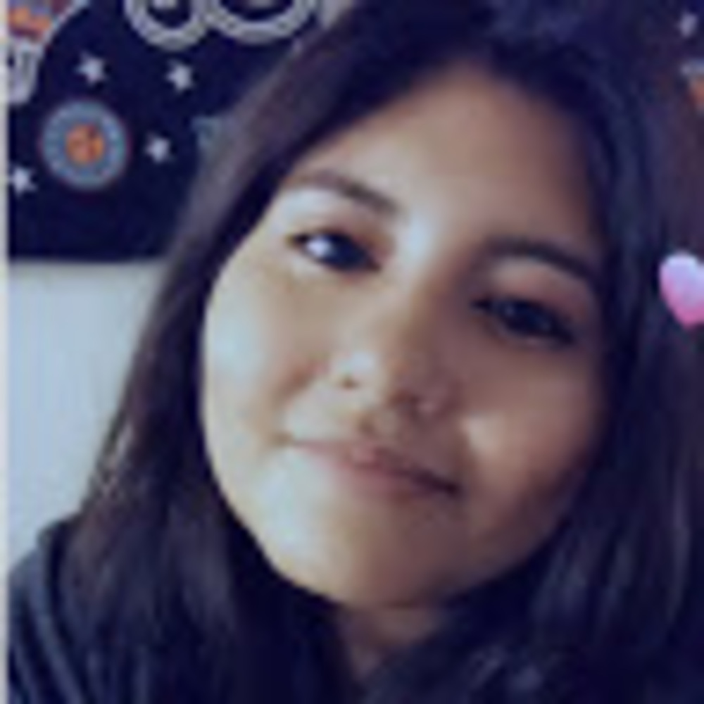 Meet your Posher, Mayra